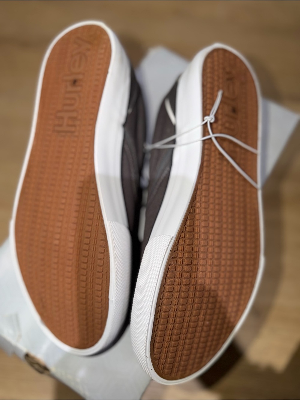 Hurley Men's Slip-On Canvas Loafers in Dark Gray with White Sole - Picture 5 of 6